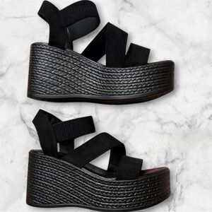 Black Strappy Wedge Sandals Women’s Size 7